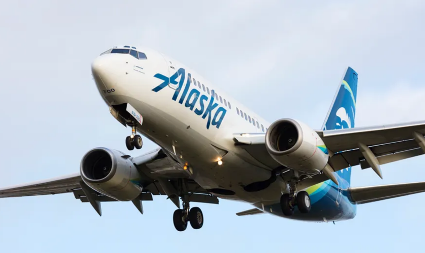 Alaska Airlines flight aborts Nashville takeoff to avoid 'potential conflict' with plane on runway