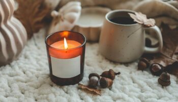 10 candles that will turn your home into a cozy fall paradise