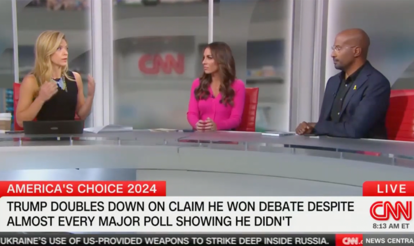 CNN anchor wonders how Harris can increase support with Trump 'killing' her on the economy