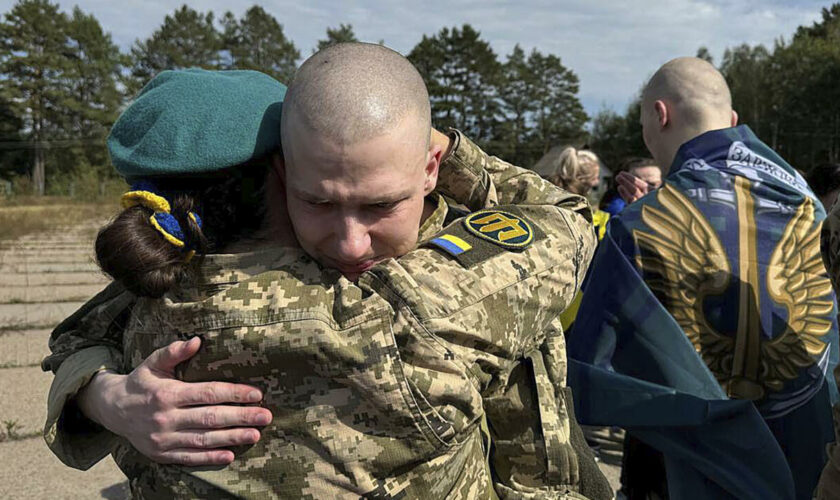 L'Ukraine et la Russie annoncent avoir échangé 103 prisonniers de chaque camp