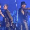 Jane's Addiction's Perry Farrell punches guitarist Dave Navarro onstage, shutting down concert