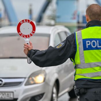 „Keine langen Staus, sondern smarte Kontrollen“, verspricht Nancy Faeser