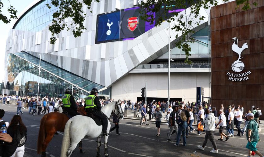 Tottenham v Arsenal LIVE: Premier League team news and line-ups as Jorginho captains Gunners