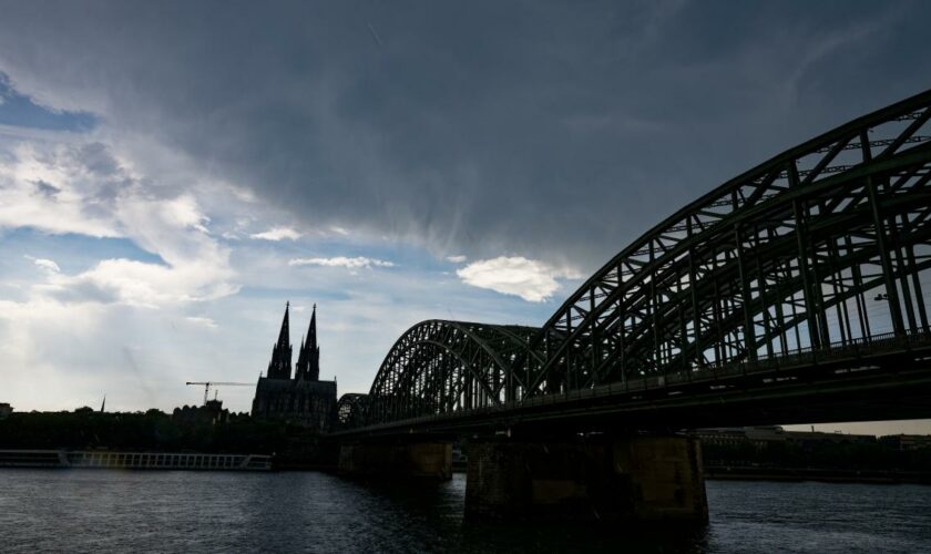 Berichte über Explosion in Kölner Innenstadt – Polizei im Großeinsatz