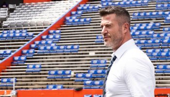 ESPN's Jesse Palmer hits Florida fan with 'friend zone' roast during broadcast