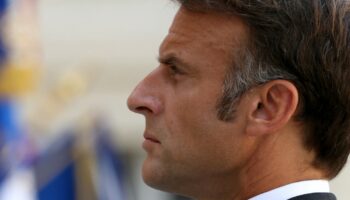 Emmanuel Macron lors du 80e anniversaire de la préfecture de police de Paris, le 12 août 2024.