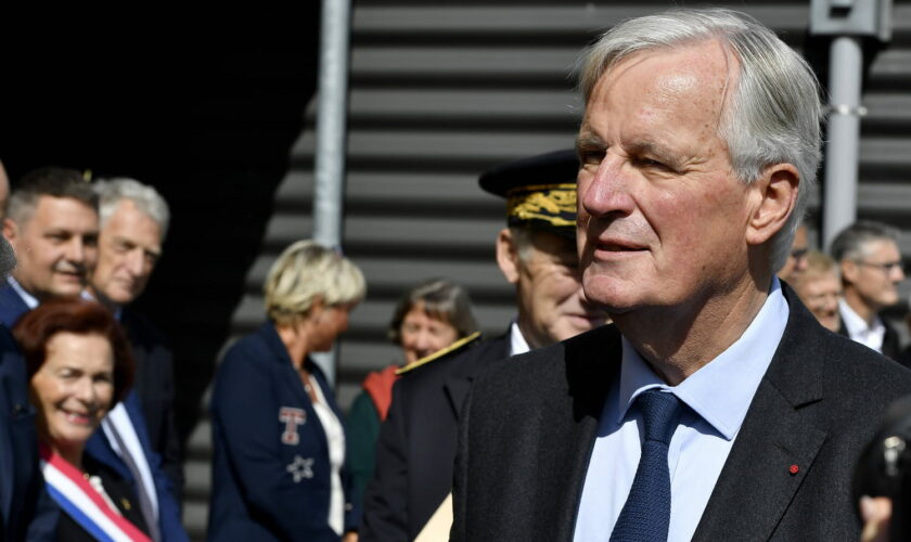 Barnier veut faire adopter deux mesures fortes du programme du NFP