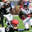 Giants' Devin Singletary makes late-game decision to avoid touchdown causing brutal bad beat for bettors