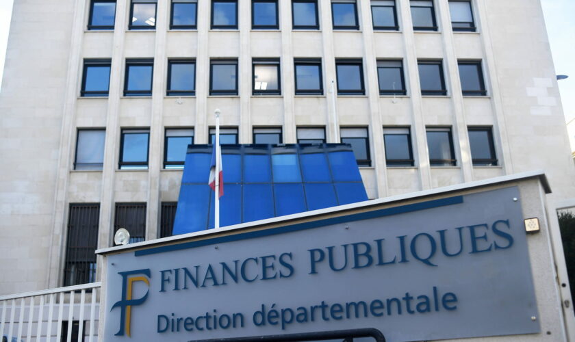 Hausse des impôts : voici qui devrait payer plus, plusieurs options étudiées