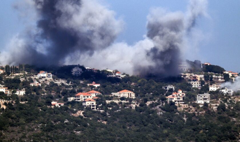 Frappe israélienne sur le village de Sujud, dans le sud du Liban, le 25 septembre 2024