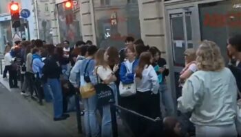 À Bordeaux, cette queue interminable d’étudiants pour une distribution alimentaire révolte des élus