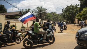 « Alors qu’en Occident, les ingérences russes visent à polariser l’opinion, en Afrique, la Russie cherche à discréditer les puissances occidentales »