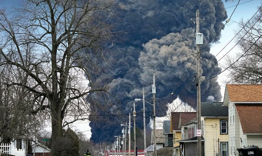 Ohio judge approves $600 million settlement for residents near fiery East Palestine train derailment