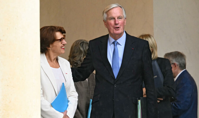 La photo officielle du gouvernement Barnier ne ressemblera pas aux précédentes