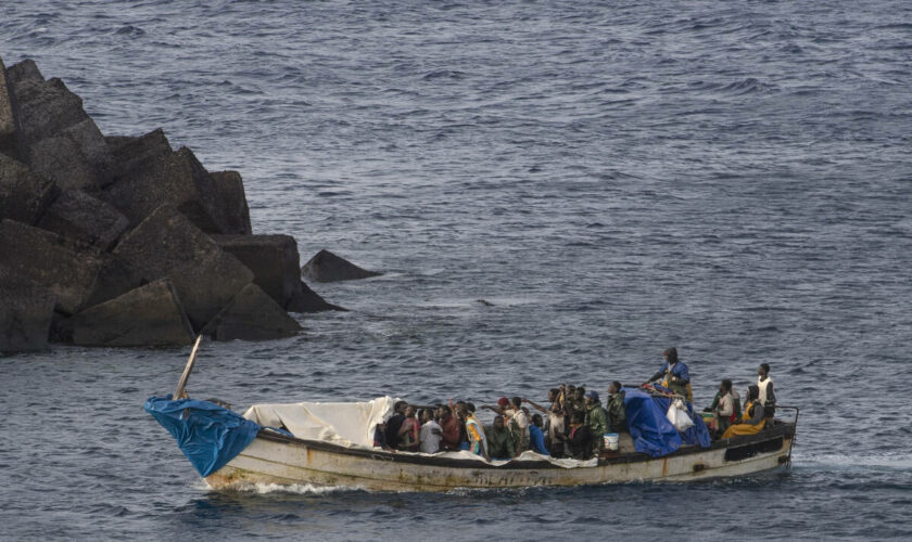 Au moins neuf morts et 48 disparus dans le naufrage d’un bateau de migrants au large des Canaries