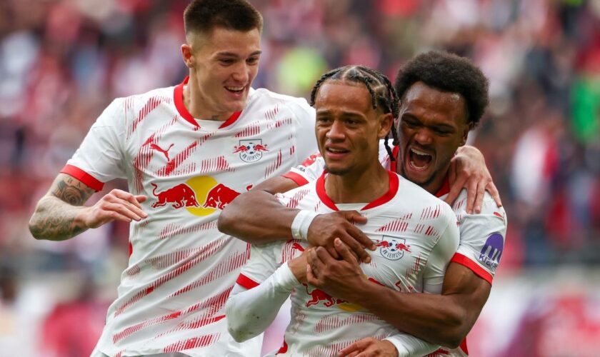 Leipzig feiert Schützenfest, Gladbach und Stuttgart drehen in Nachspielzeit die Partie