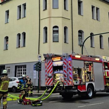 31 Verletzte bei Bränden in drei Essener Wohnhäusern: Verdächtiger festgenommen