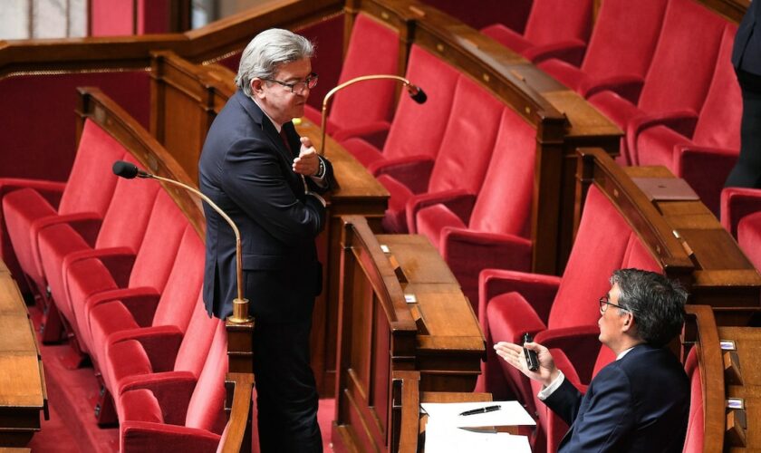 Jean-Luc Mélenchon et Olivier Faure à l'assemlée nationale le 28 avril 2020