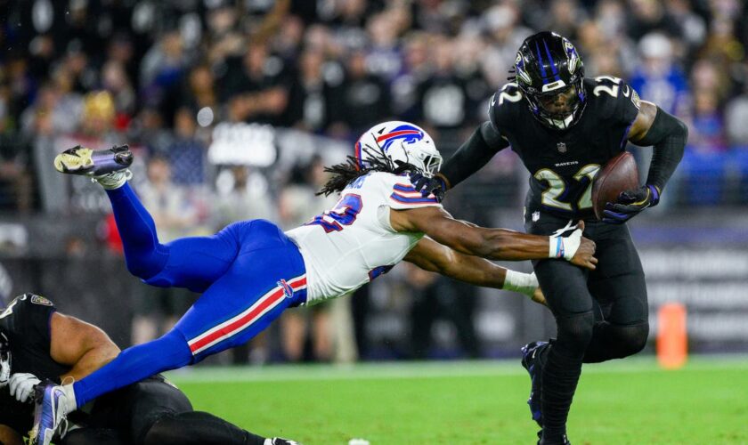 Derrick Henry powers Baltimore Ravens past the Buffalo Bills