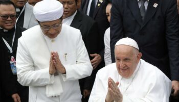 À Jakarta, pour contrer la violence le pape tend une nouvelle main à l'islam