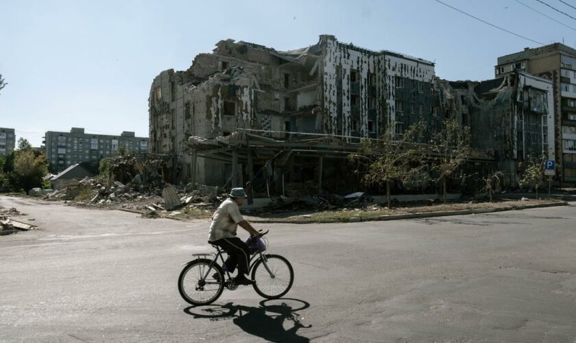 À Pokrovsk, les derniers habitants dans le nœud coulant de l’armée russe: le récit de l’envoyé spécial du Figaro