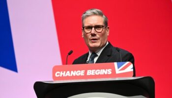 BREAKING: Keir Starmer heckled during major conference speech