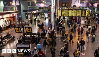 Cyber attack hits 19 UK railway stations