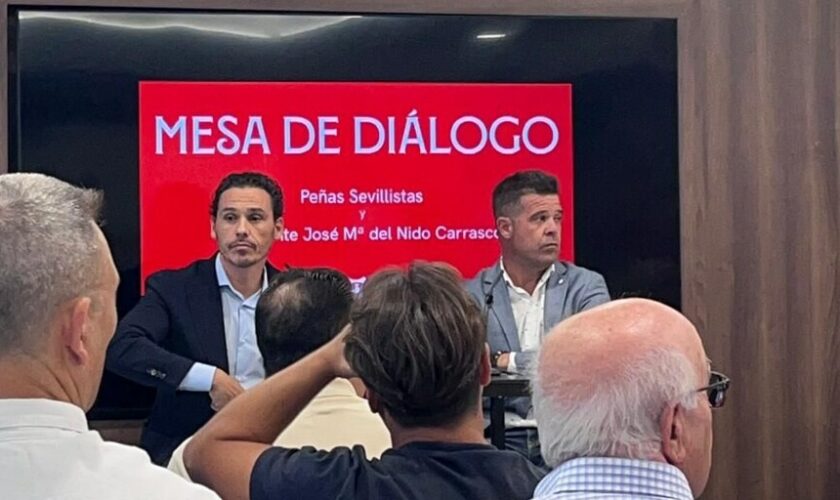 Del Nido Carrasco a las peñas: «El Sevilla tiene 128 millones en el banco»