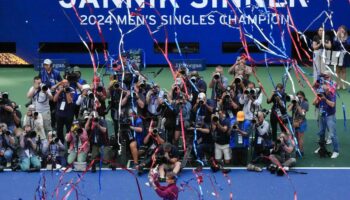 Des soupçons de dopage à une victoire à l’US Open : la folle quinzaine new-yorkaise de Jannik Sinner