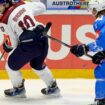 Auf dem Eis gewannen die Eisbären die Partie. Foto: Michal Meissner/PAP/dpa