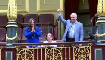 El Congreso pide reconocer a Edmundo González como presidente de Venezuela con el voto en contra del PSOE