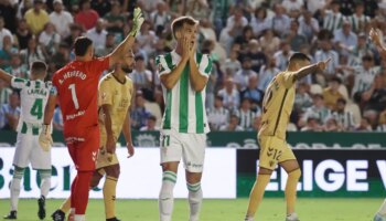 El Córdoba CF deja escapar dos puntos claros en El Arcángel (0-0)