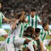 El Córdoba CF respira y saca músculo ante el Deportivo (2-0)