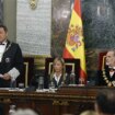 El fiscal general hace un discurso con guiños políticos: advierte del "peligro" de las acusaciones populares por el caso de la mujer de Sánchez y carga contra la "desinformación"