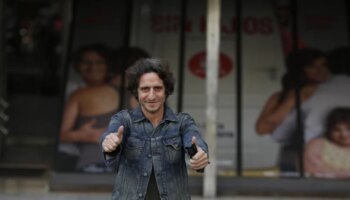 El peor viaje de Diego Peretti: «Me robaron la plata y tuve que viajar en los techos de los trenes»