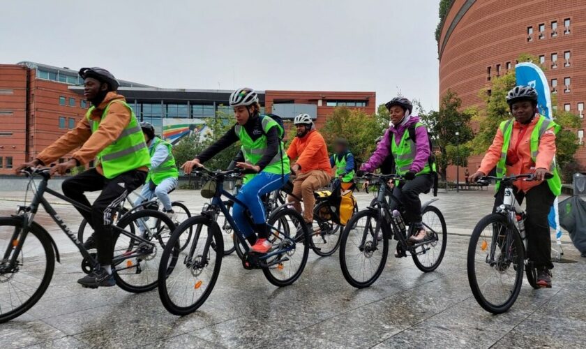 Évry – Rotterdam à vélo : avec ce défi, Grand Paris Sud compte bien mettre en selle ces jeunes des quartiers