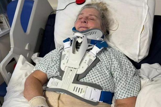 Family told to say 'last goodbyes' to mum left paralysed after horrific car crash