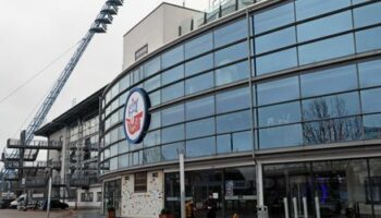 Fußball: Mitarbeiter von Hansa Rostock stiehlt 100.000 Euro aus Tresor