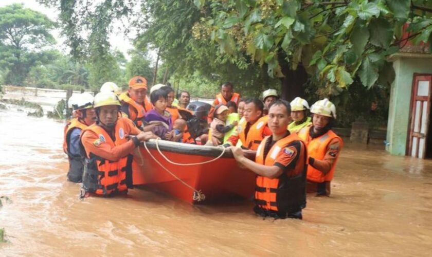 Manche Orte in dem Krisenland waren nicht erreichbar (Handout). Foto: Uncredited/Myanmar Fire Service Department/XinHua/dpa