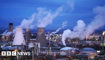 Grangemouth oil refinery confirmed to close next year