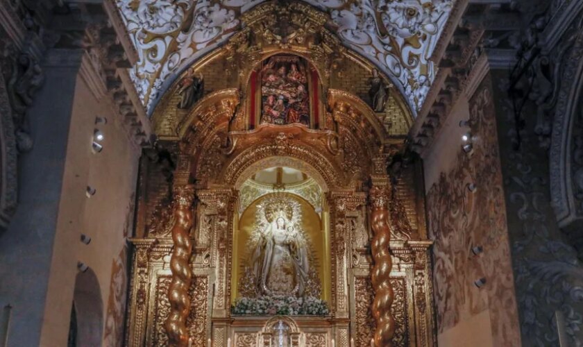 Hallan en Santa María la Blanca restos un primitivo retablo de mampostería del siglo XV o XVI