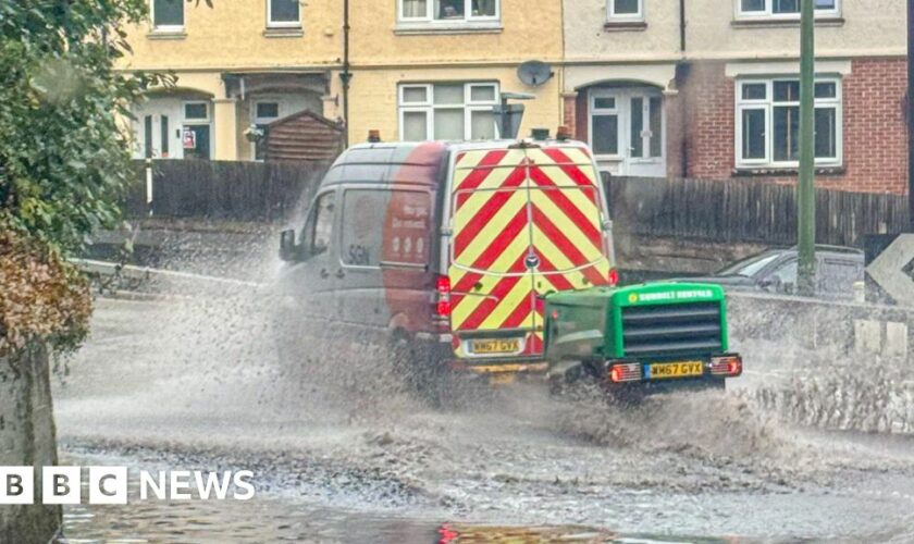 Heavy rain set to bring floods and travel disruption