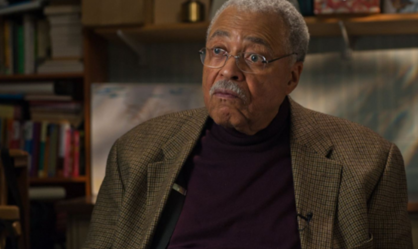 Il était la voix de Dark Vador dans « Star Wars » : mort de James Earl Jones à l’âge de 93 ans