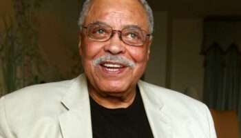 James Earl Jones ist tot: Schauspieler und Darth-Vader-Stimme im Alter von 93 Jahren gestorben