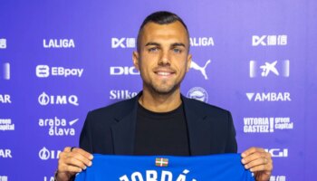 Jordán, presentado con el Alavés: «Llego al club que me quiere y que apuesta por mí»