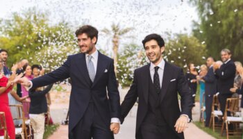 La boda con glamour y personalidades del portavoz del Ayuntamiento de Valencia Juan Carlos Caballero y Javier Zamora