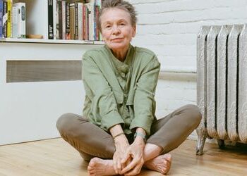 Laurie Anderson: »Worte sind Wurfgeschosse und keine Versuche mehr, die Welt zu beschreiben«