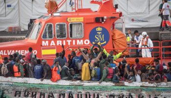 Llegan 39 menores en cayuco a El Hierro, los primeros desde la advertencia de Clavijo