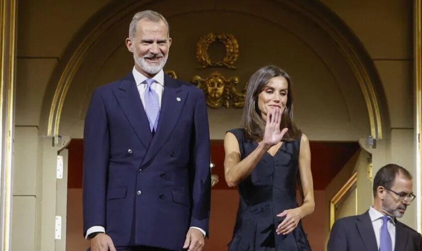 Los Reyes presiden la inauguración de la temporada del Teatro Real