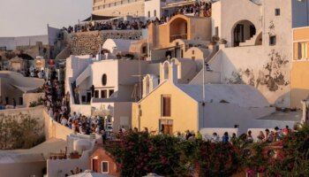 Los cruceristas tendrán que pagar 20 euros por visitar dos de las islas más saturadas del Egeo